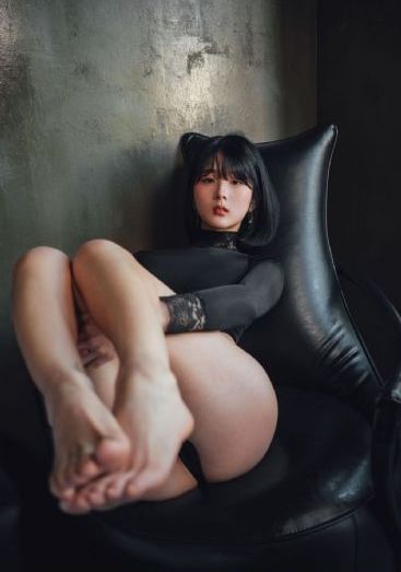 善良的美女秘书_HD神马影院手机在线